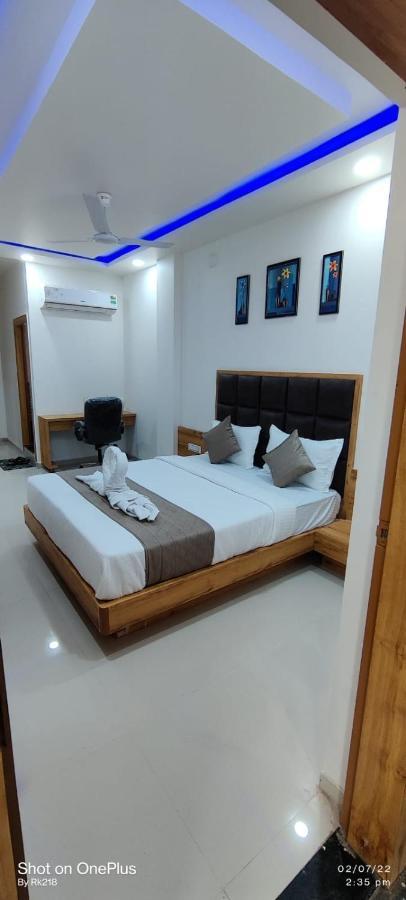 Collection O Hotel Green Park Ананд Екстер'єр фото